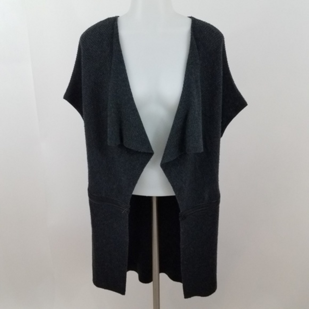 Robert Rodriguez sweater jacket vest‎ sleev…